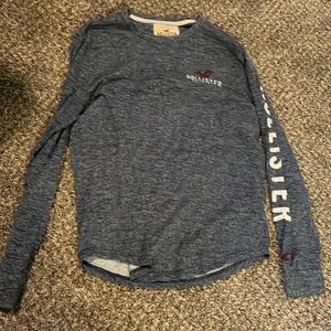 Hollister women’s long sleeve (m)